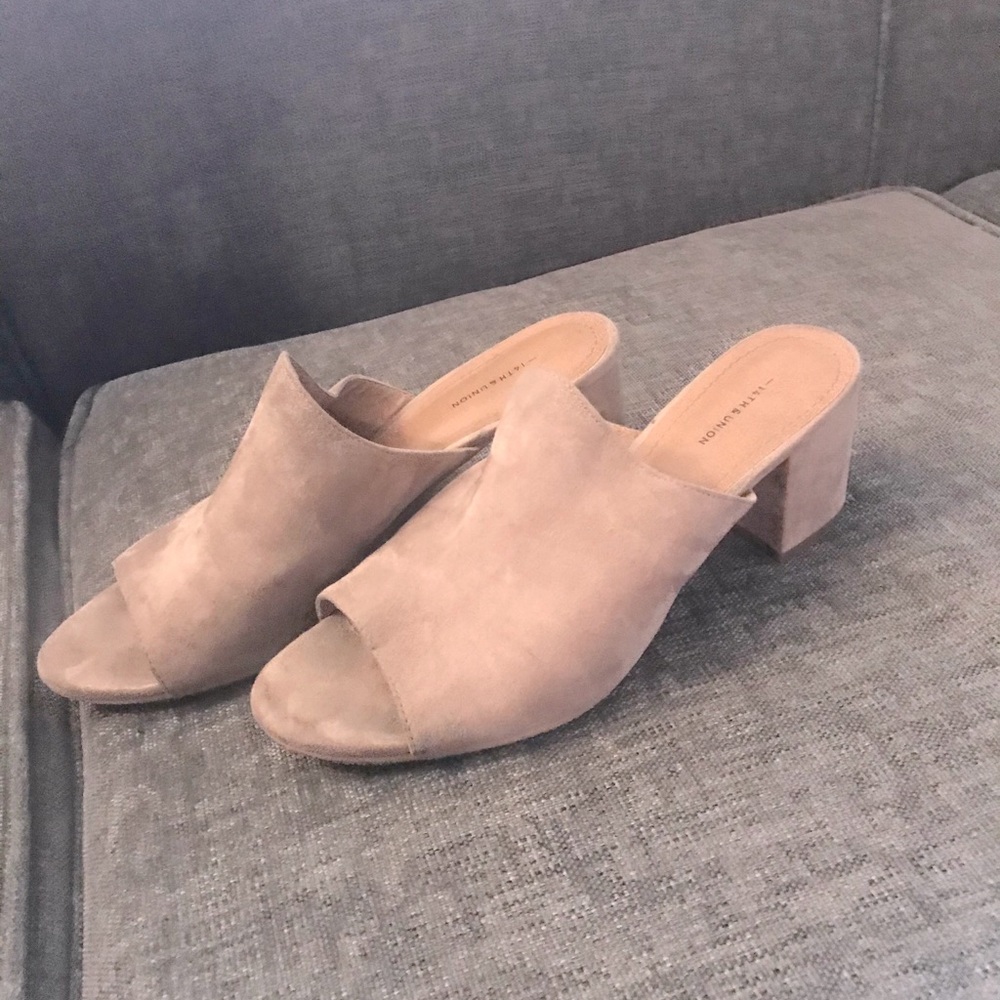 Nude Open Toe Mules